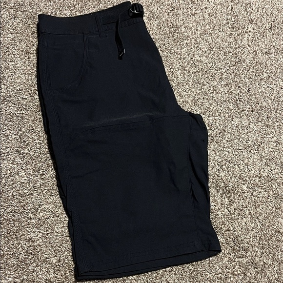 Prana Pants - Prana standard fit black‎ shorts